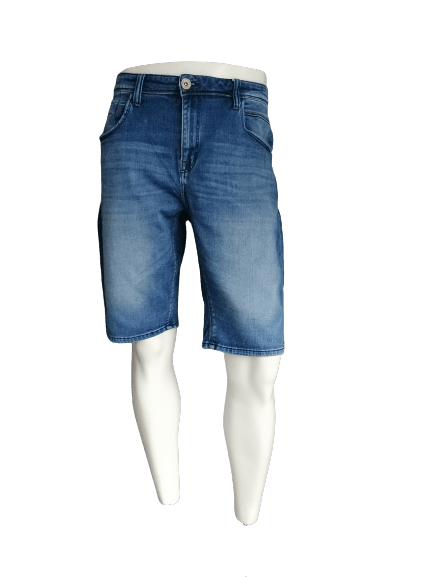 Woordvoerder zoet Niet meer geldig Chief shorts van spijkerstof / korte broek. Blauw gekleurd. Maat XL.  stretch | EcoGents