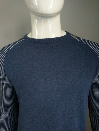 Pull gentil. Bleu foncé avec des manches rayées. Taille L.