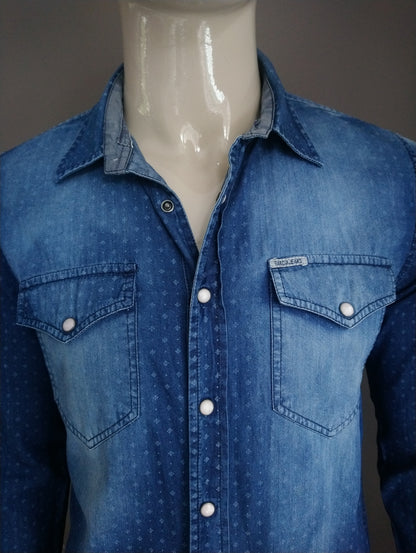 Garcia shirt with press studs. Blue print. Denim look. Size M.