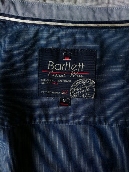 Camicia Bartlett. Strisce blu. Taglia M.