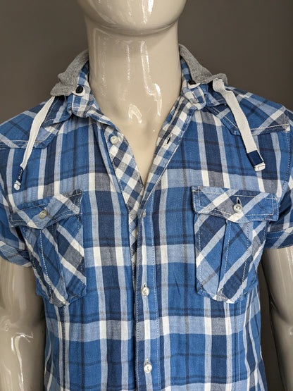 Soho shirt short sleeve with hood. Blue black and white checkered. Size M.