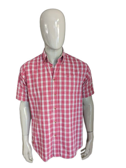 Wrangler shirt short sleeve. Red beige white checkered. Size M / L.