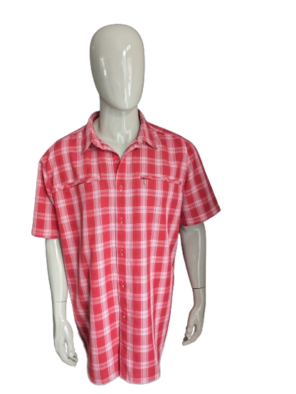 The North Face Outdoor Shirt Short Sleeve. Red white checkered. Size 2XL / XXL.