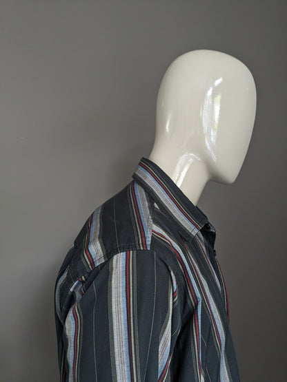 NPO vintage senza problemi camicia. Strisce grigio blu rosso nero. Dimensione 2xl / xxl.