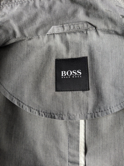 Boss Hugo Bus entre la veste / la longueur moyenne. Motif noir et blanc. Taille 50 / M.