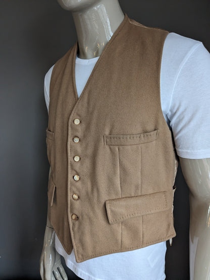 Strachan & Co Ltd Woolen Gilet. Chameau marron de couleur. Taille xl.