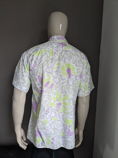 Vintage 90's silverstone shirt short sleeve. Purple green white print. Size L.