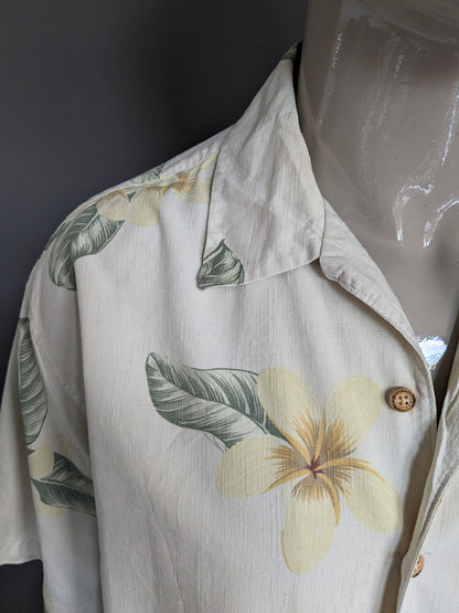 Jamaica Jaxx original Hawaii shirt short sleeve. Silk with beige yellow green flowers print. Size XL.