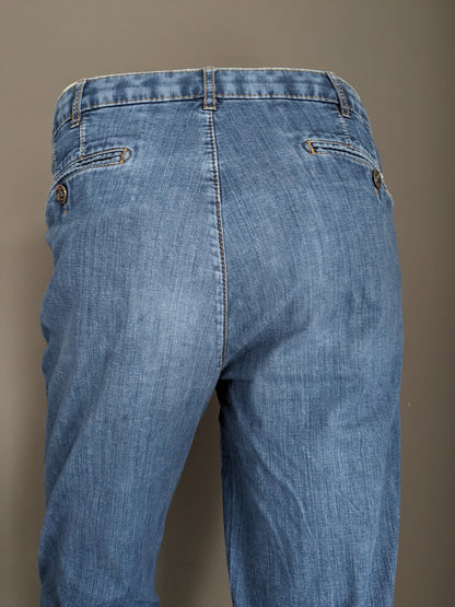 Meyer Hosen. Dünner Denim. Bawfarben. Größe 50 / M. Typ "Dubai".