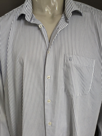 Dimensioni speciali G&G per la camicia da uomo. Strisce grigio bianco. Dimensione 3xl / xxxl. Adattamento regolare.