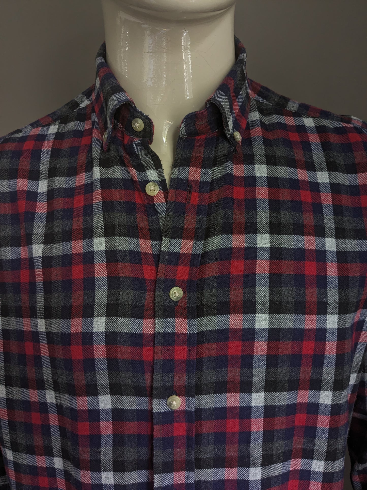 Autentica camicia di flanella. Blu blu grigio nero rosso bloccato. Taglia L / XL.