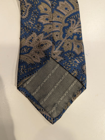 Vintage Giorgio Armani silk designer tie. Nice blue green motif.