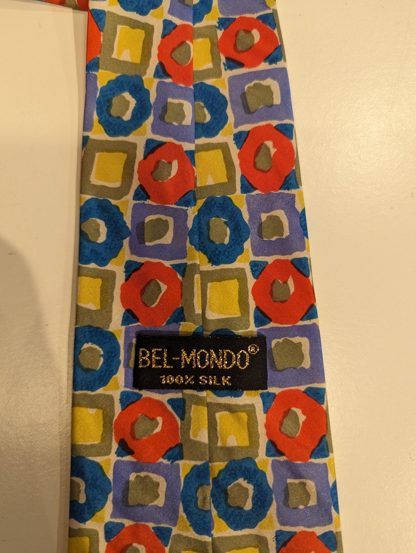 Vintage Bel Mondo silk tie.