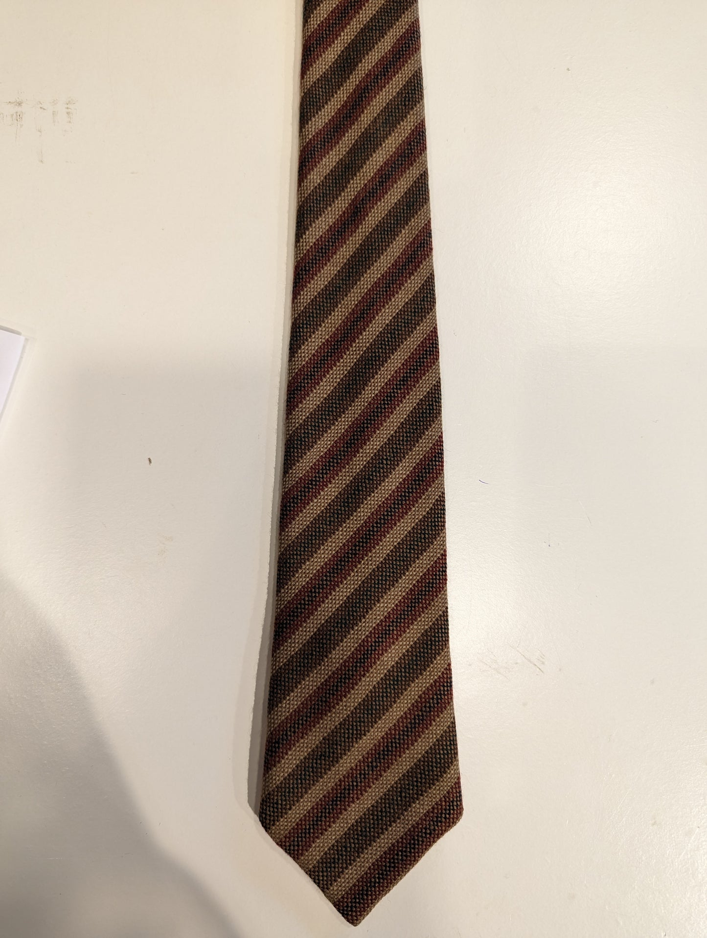 Vintage narrow woolen (!!) tie. Brown green red