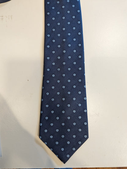 Vintage Silk Enrico Mori tie. Gray blue motif.