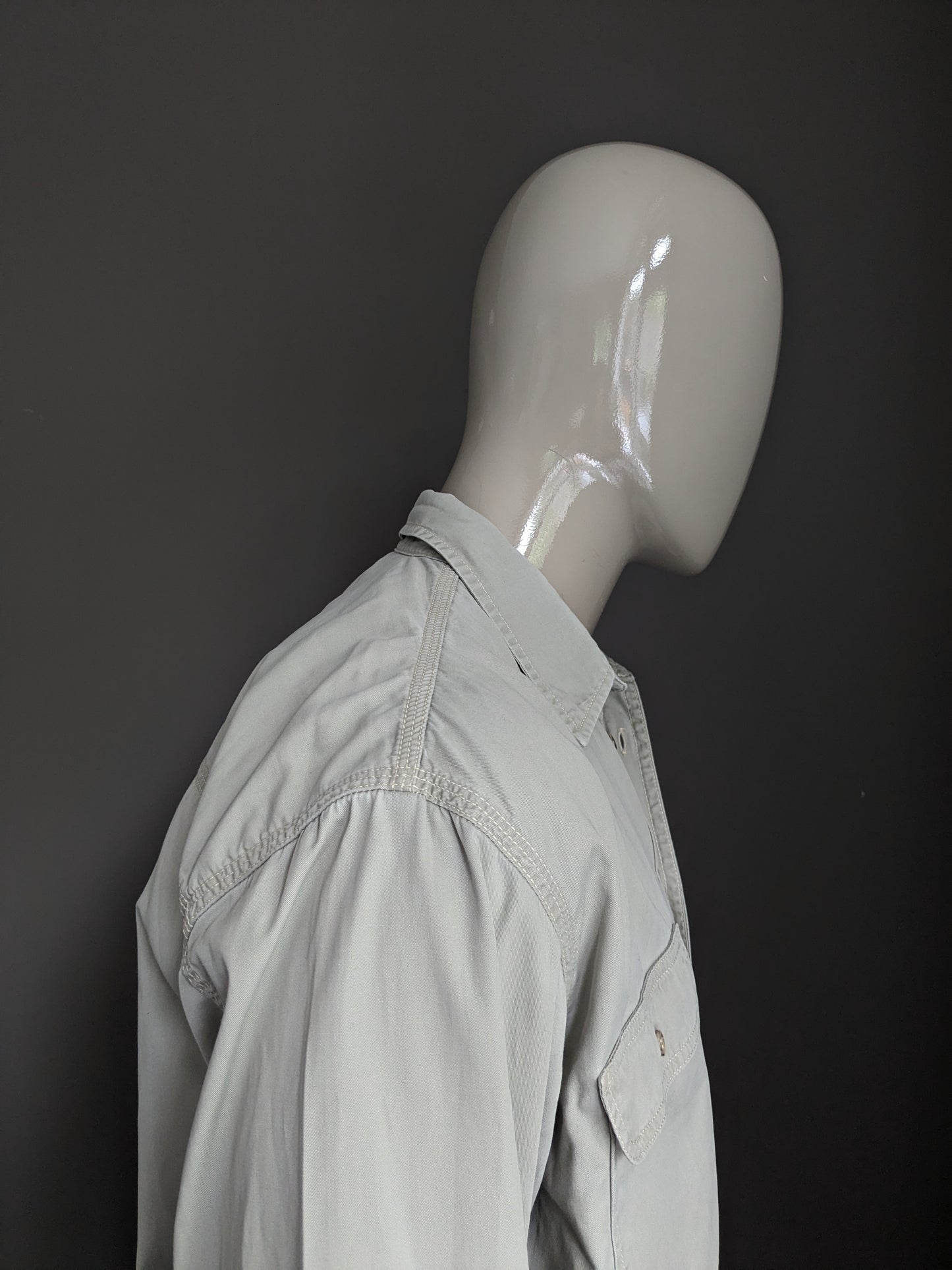 Vintage Lee Shirt. Coloré beige. Taille l / xl.