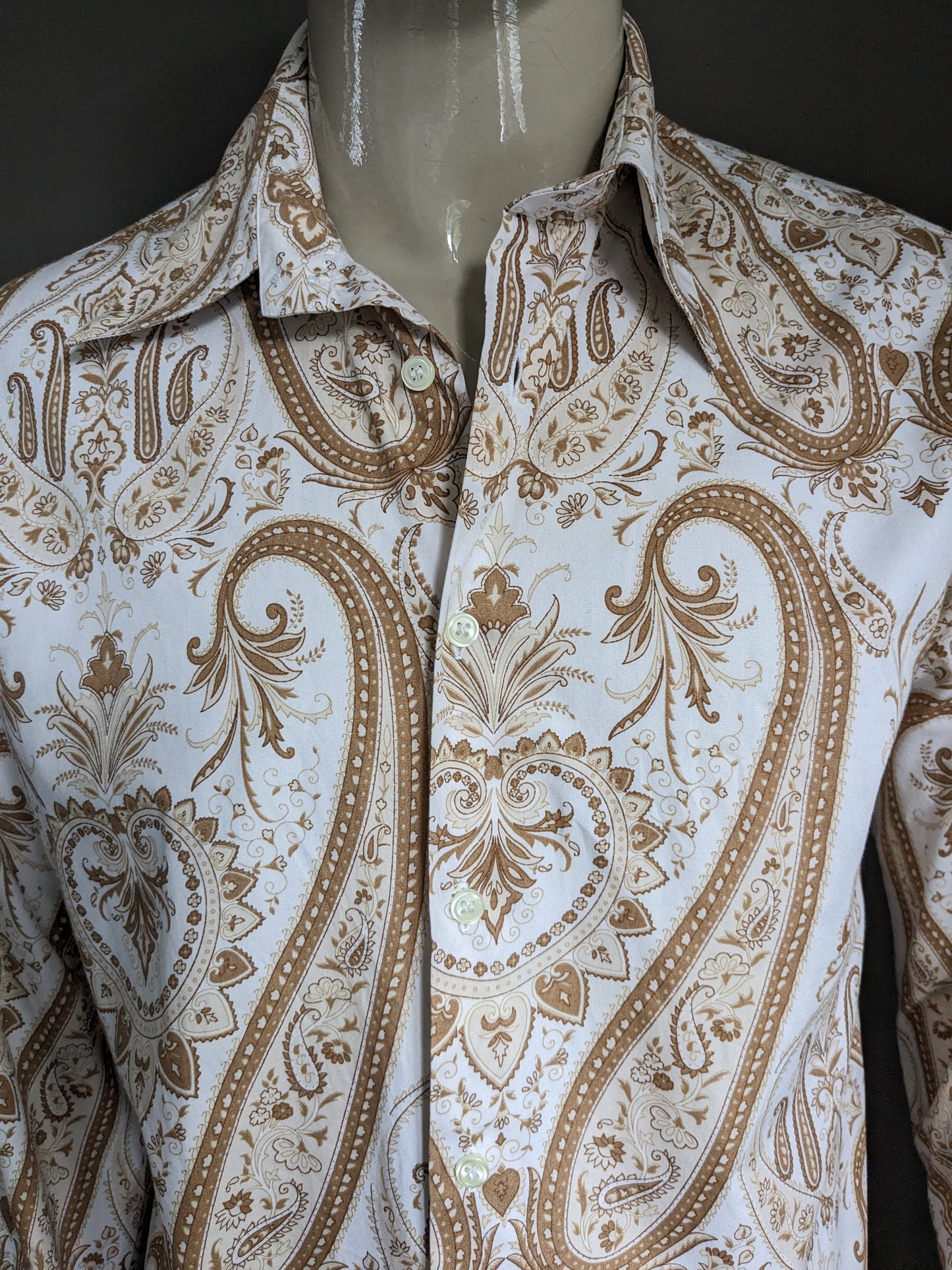 Star Academy Shirt. Beige Brown Paisley Print. Größe xl.