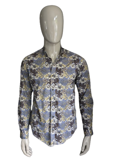 Exister chemise. Fleurs jaune marron bleu imprimer. Taille L.