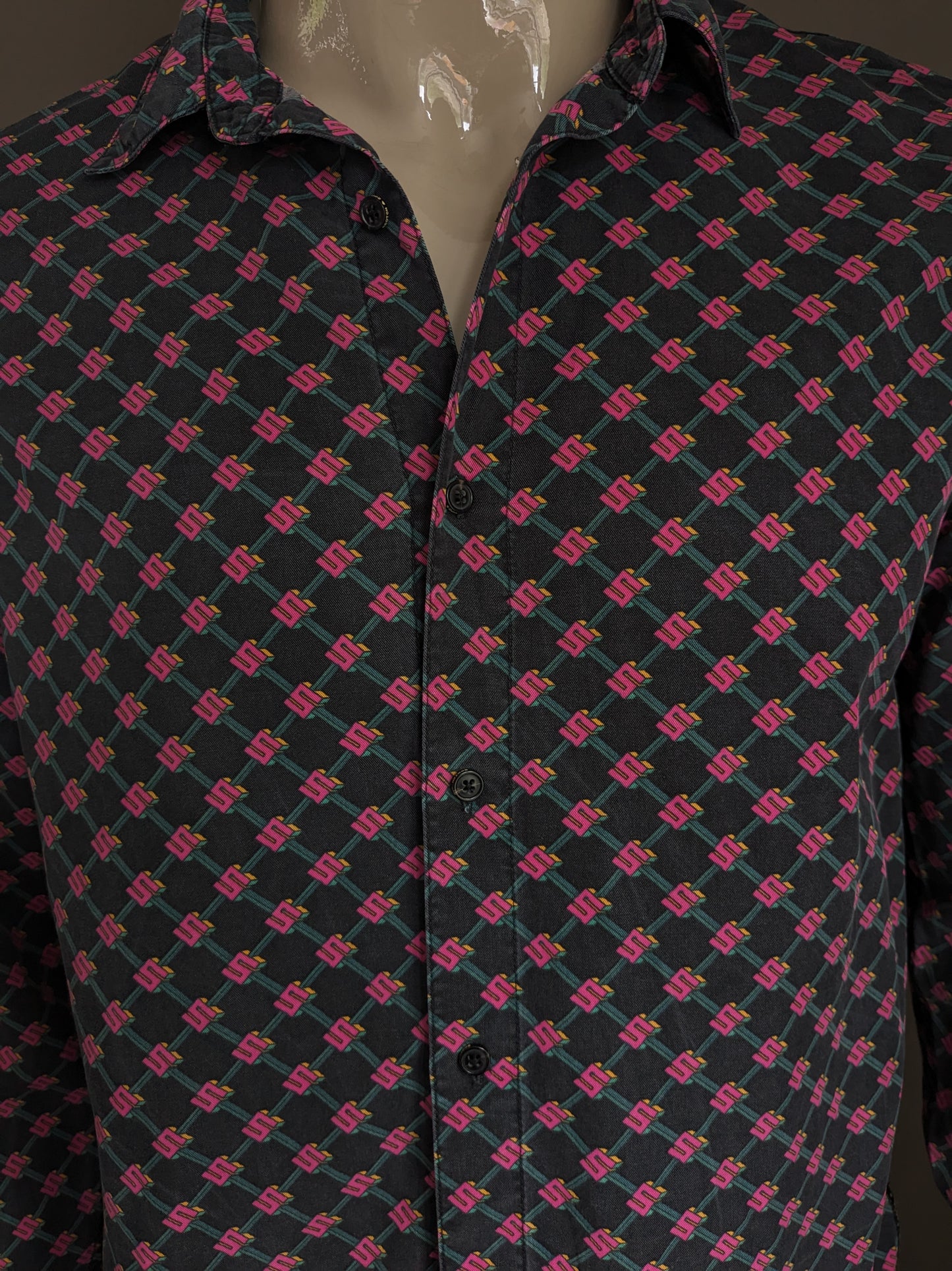 Chemise écossaise et soda. Impression verte noire rose. Taille L. ajustement régulier.