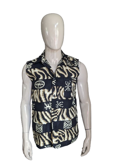 Mouwloos overhemd. Zwart Geel Beige African print.  Maat M / L.