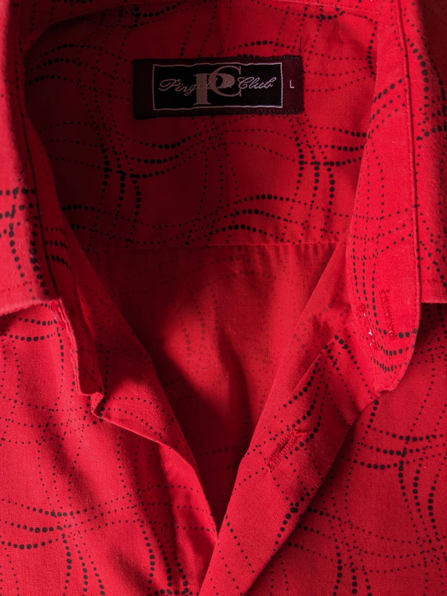 Vintage Pingle & Club -Shirt Kurzarm. Rotes schwarzes Motiv. Größe L.