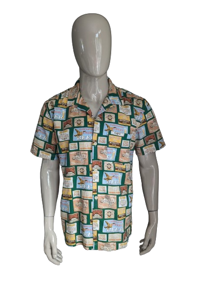 Hymn shirt short sleeve. Green yellow brown blue print. Size L.