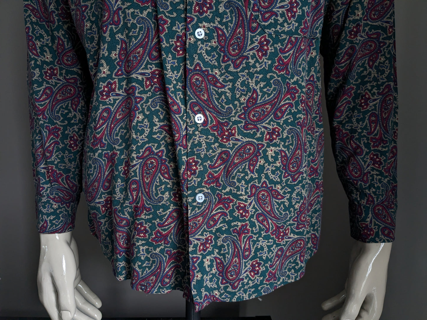 Chemise Pop England. Impression de paisley bleu vert violet. Taille L.