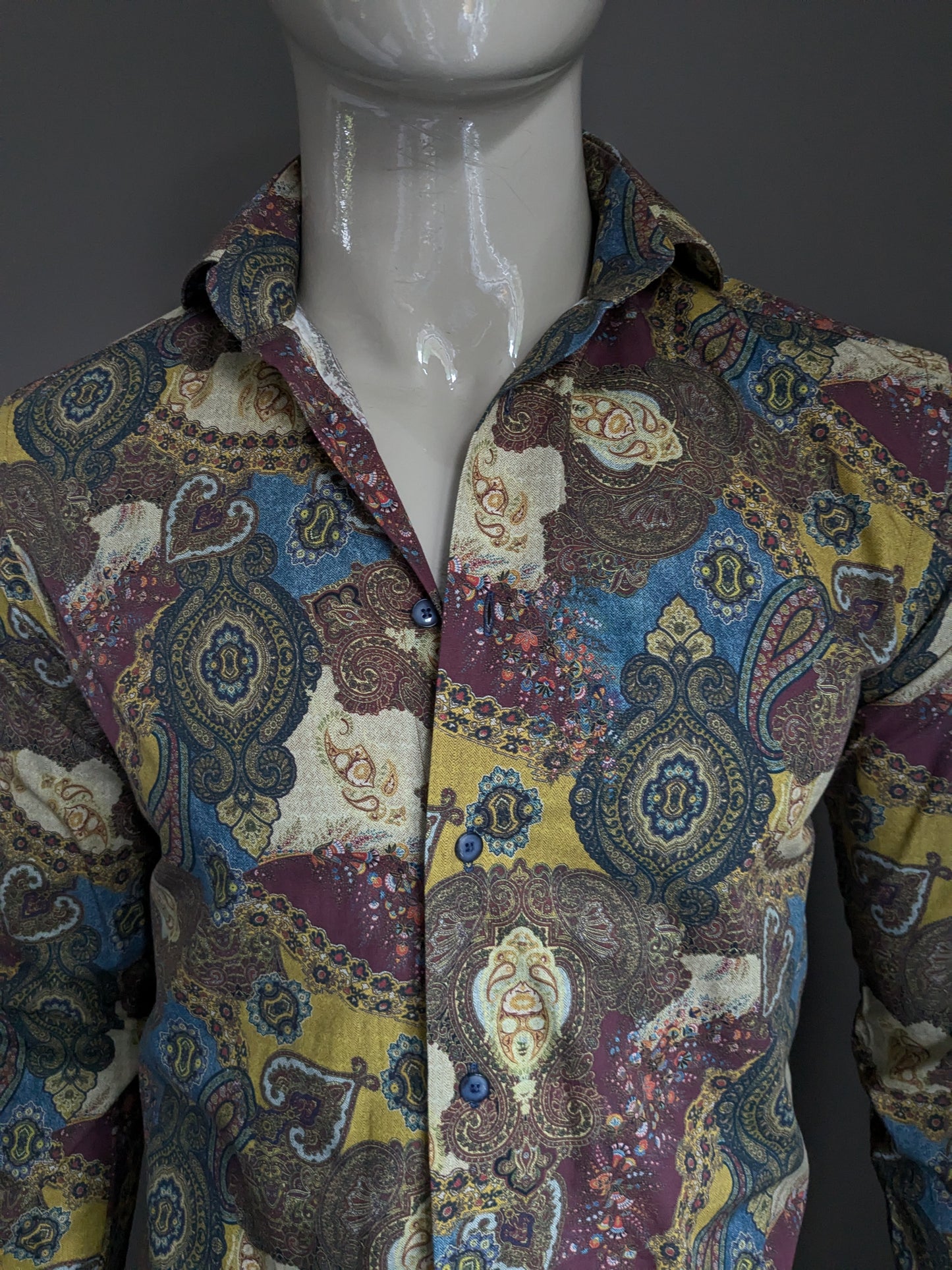 Cavallaro shirt. Yellow Bordeaux blue brown print. Size 38 / S.