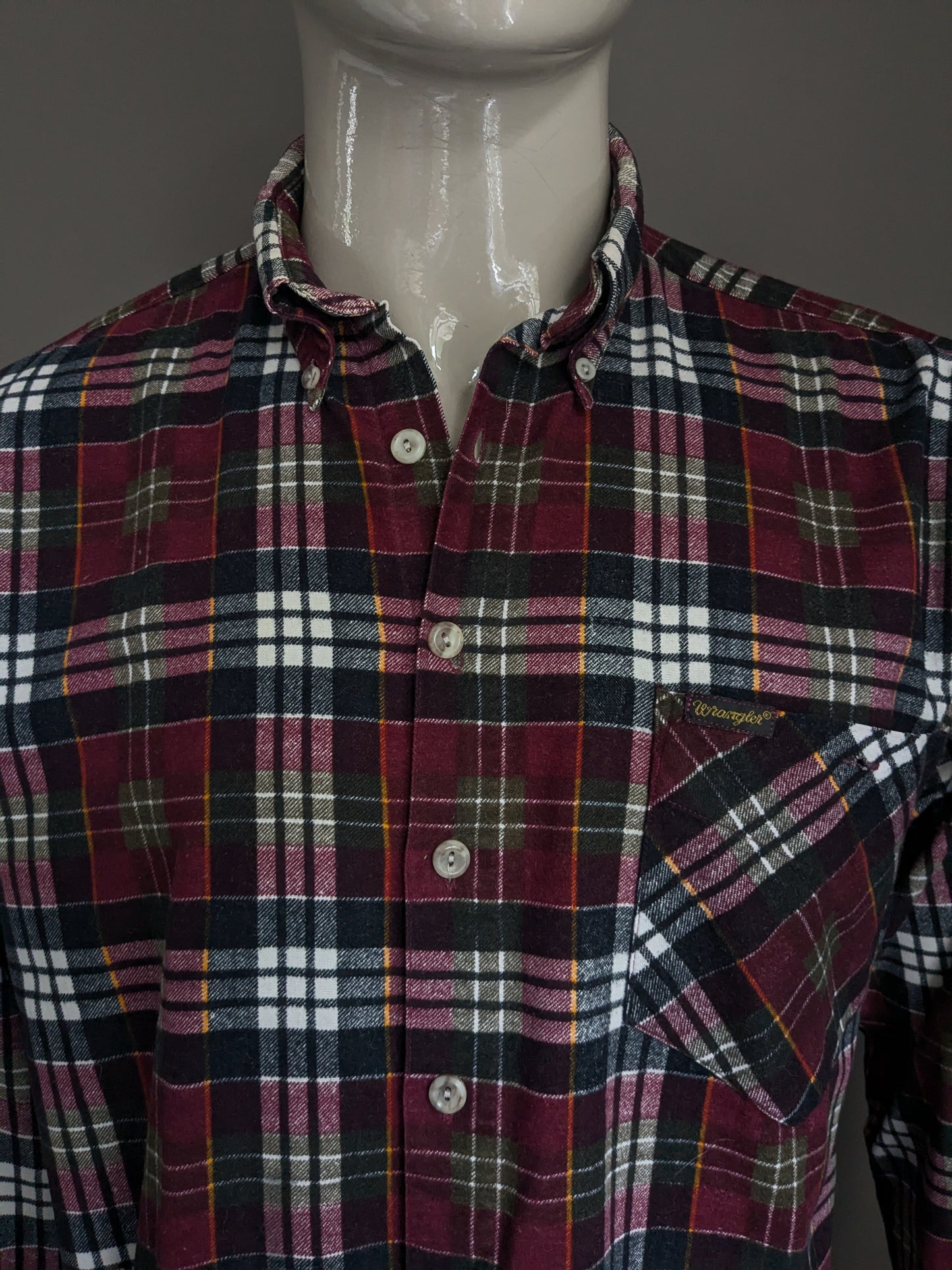 Vintage Wrangler Western flannel shirt. Red green black and white checkered. Size L.