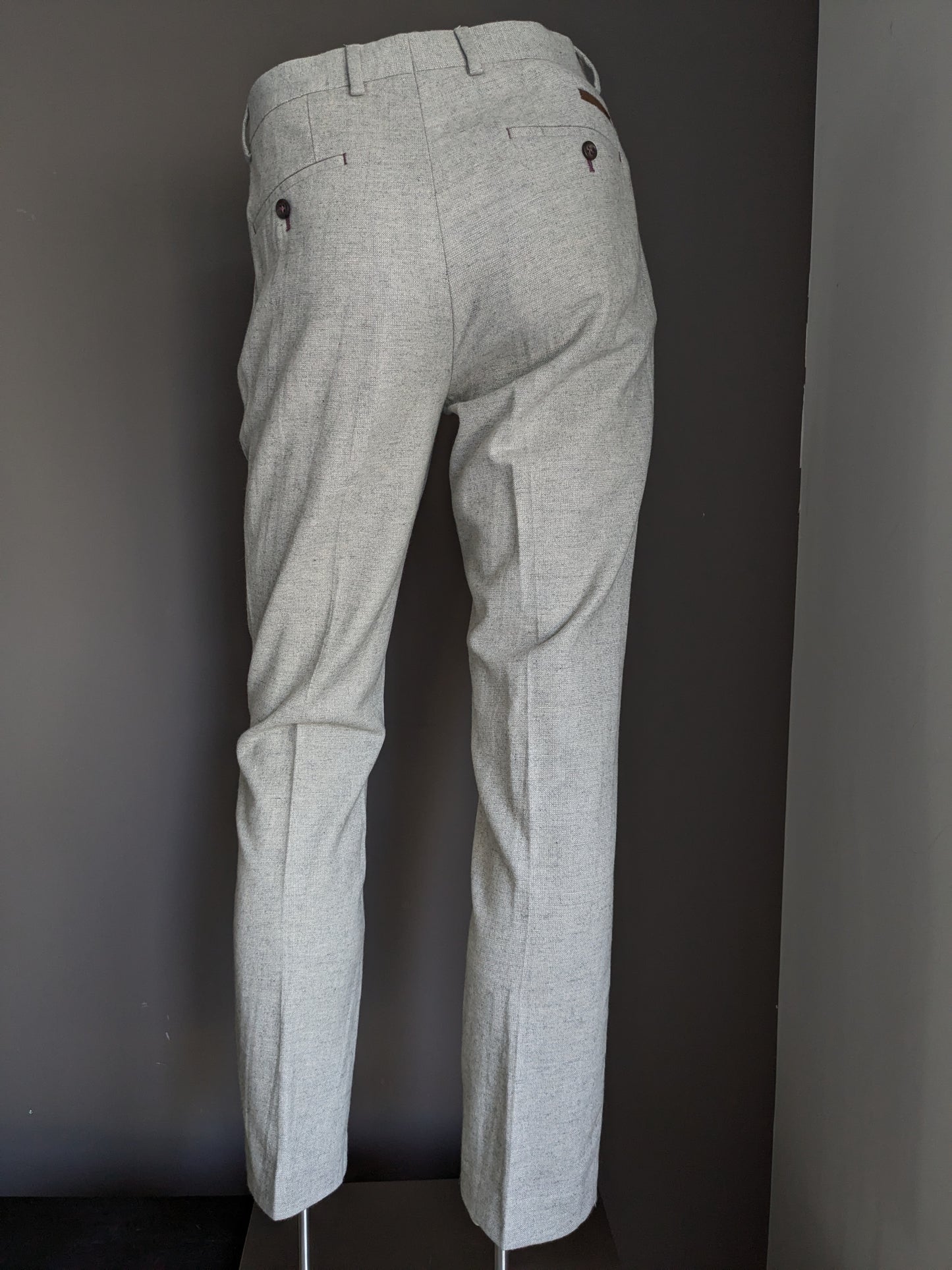 Burton "1904" woolen trousers. Beige mixed. Size 44 / M. 36% Wool.