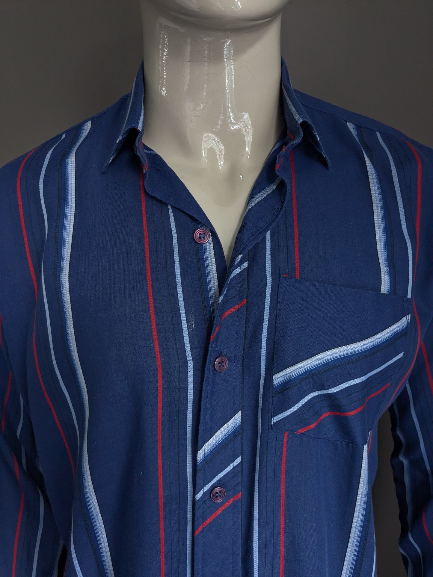 Camicia vintage della camicia zeicat degli anni '70. Strisce rossa blu. Taglia XL.