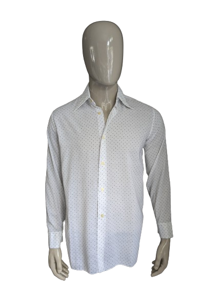 Vintage 70's shirt with point collar. White green dotted. Size L.