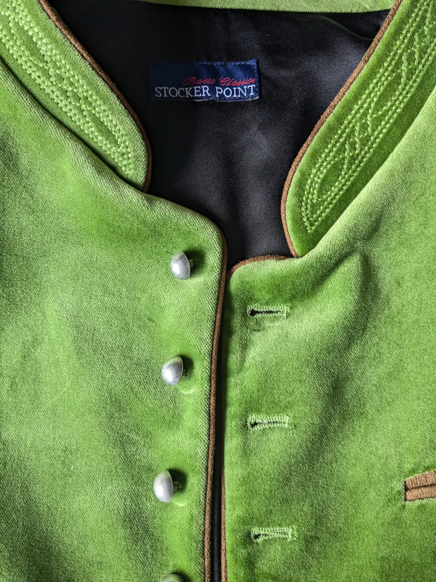 Beautiful vintage Stockerpoint waistcoat. Velvet look green with separate buttons. Size XS.