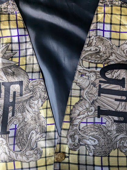 Vintage waistcoat. Yellow purple beige print. Gold -colored knots. Size L.