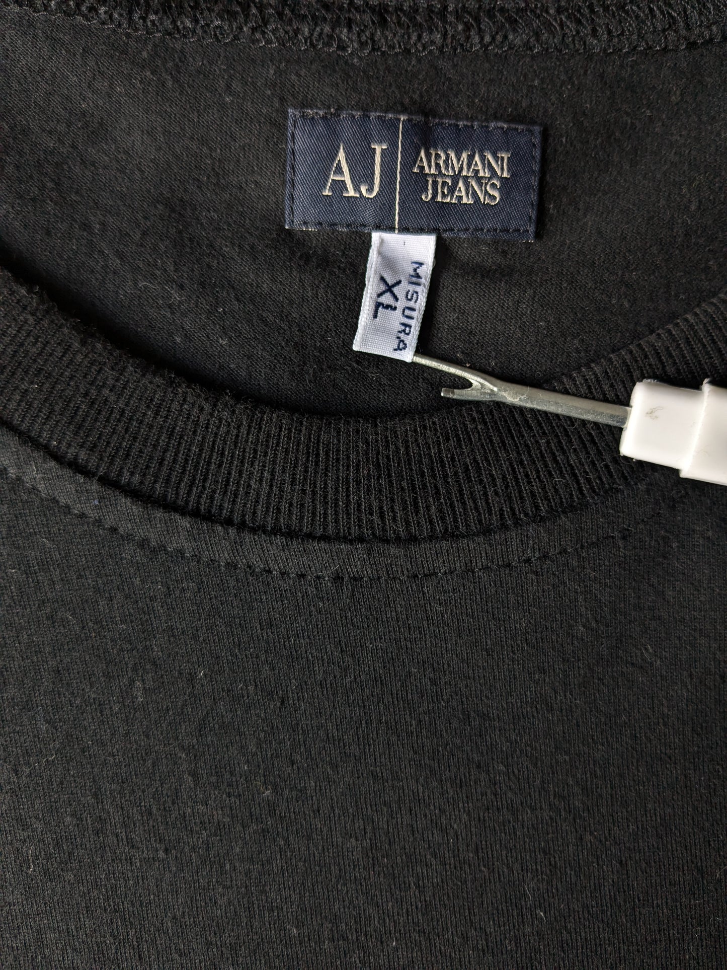 Armani Jeans shirt. Zwart met opdruk. Maat XL / L.