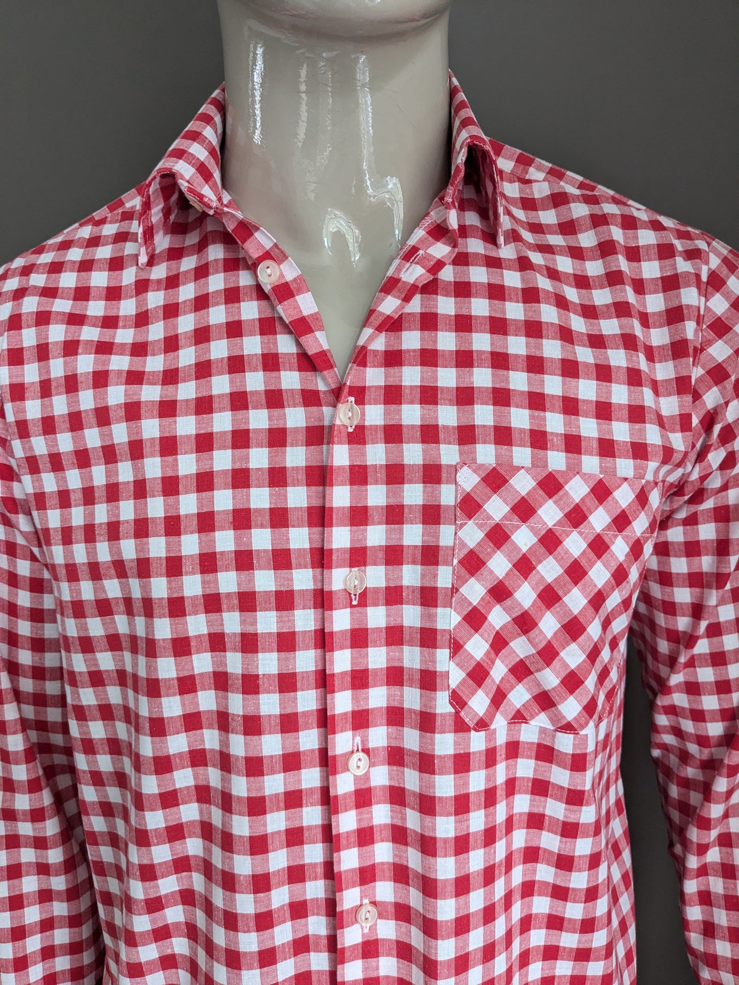 Vintage ash shirt. Red white checkered. Size L.