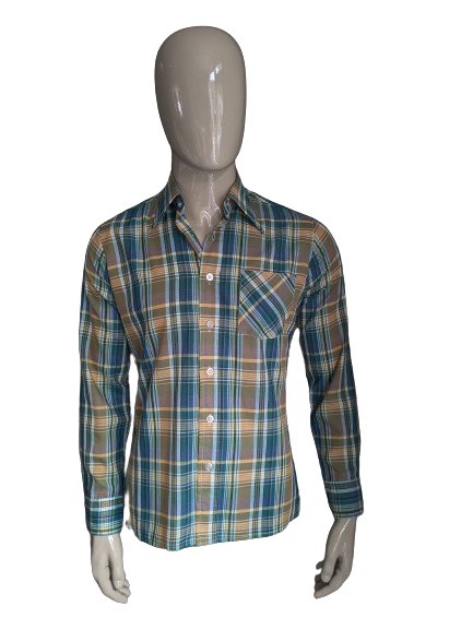 Vintage 70's Gerry Duncan shirt with point collar. Green blue yellow checkered. Size M.