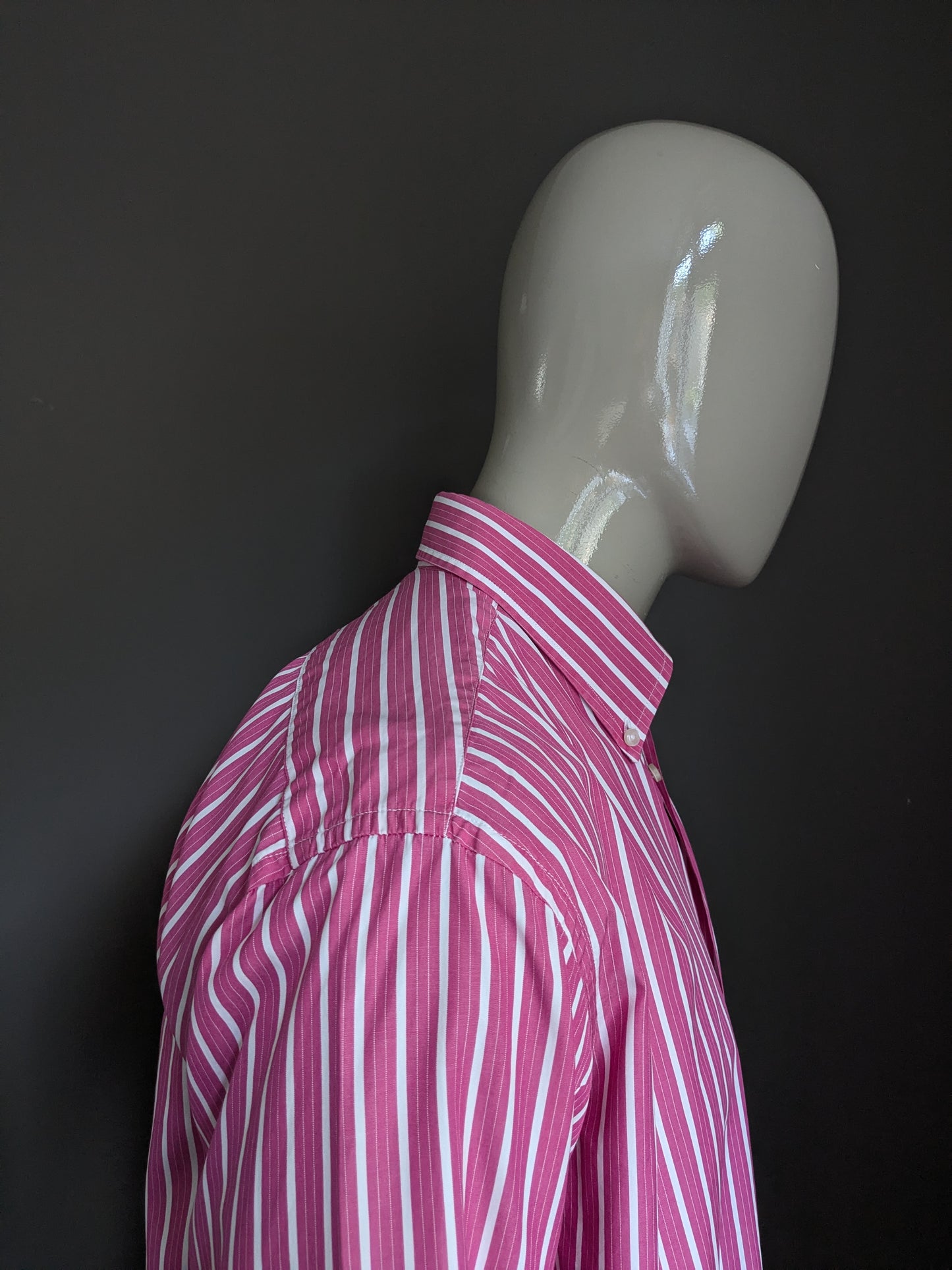 River Woods shirt. Pink white striped. Size L / XL