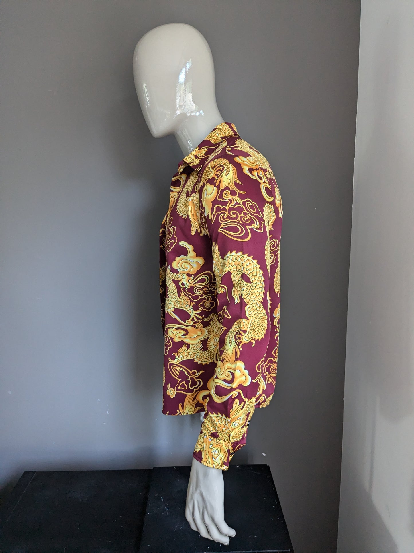 Vintage mangay anime shirt. Bordeaux yellow dragon print. Size S.