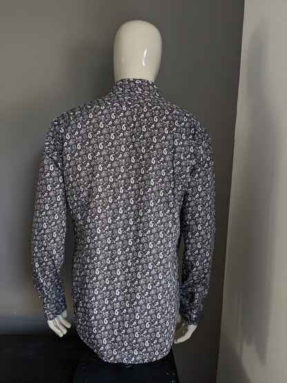 Blue industry shirt. Purple gray pink print. Size 44 / XL.