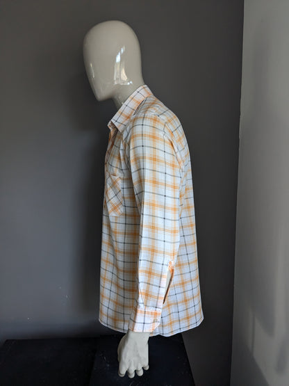 Vintage exclusiv r 70's shirt with point collar. Orange white black checked. Size XL.