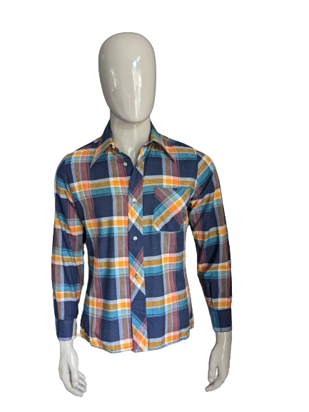 Vintage Lesson 3 Lords 70's shirt with point collar. Blue very red checked. Size M.
