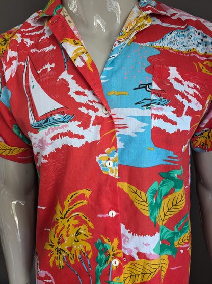 Primavera Hawaii Shirt short sleeve. Red blue yellow print. Size M.