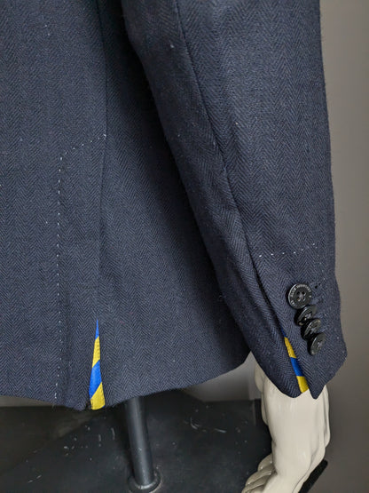 Veste en laine de l'industrie bleue. Motif bleu foncé. Taille 48 / m