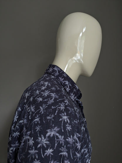 Haupted shirt. Blue white palm tree motif. Modern print. Size L.