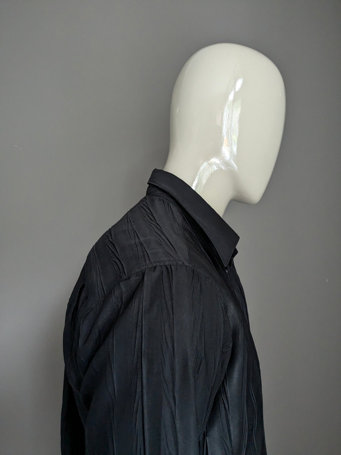 Chemise vintage Angelo Litrico. Motif tangible noir. Taille M.