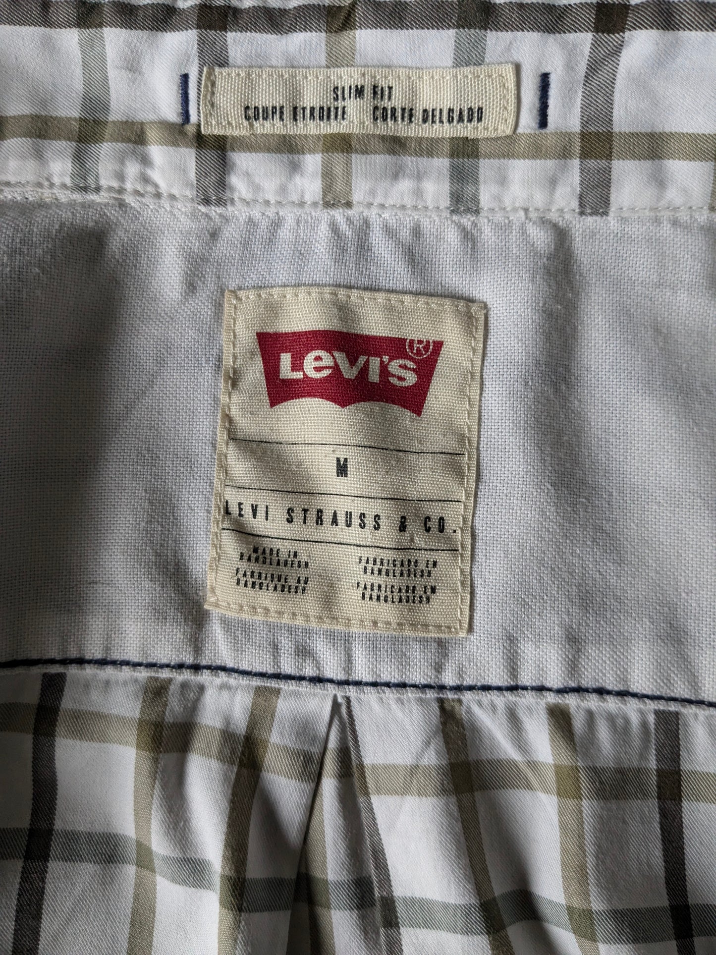 Levis Hemd. Weißbraune braune. Größe M. Slim Fit.