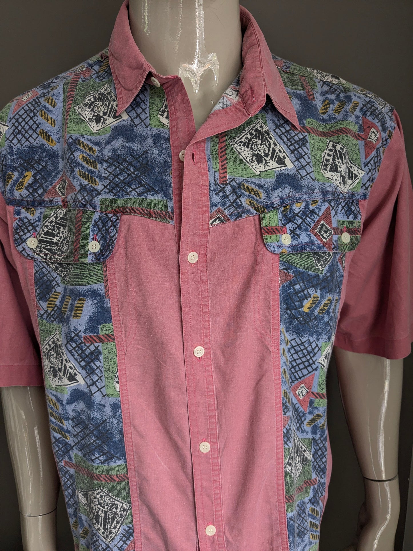 Giornata vintage - manica corta x camicia. Rosa con stampa colorata degli anni '80 / '90. Taglia xxl