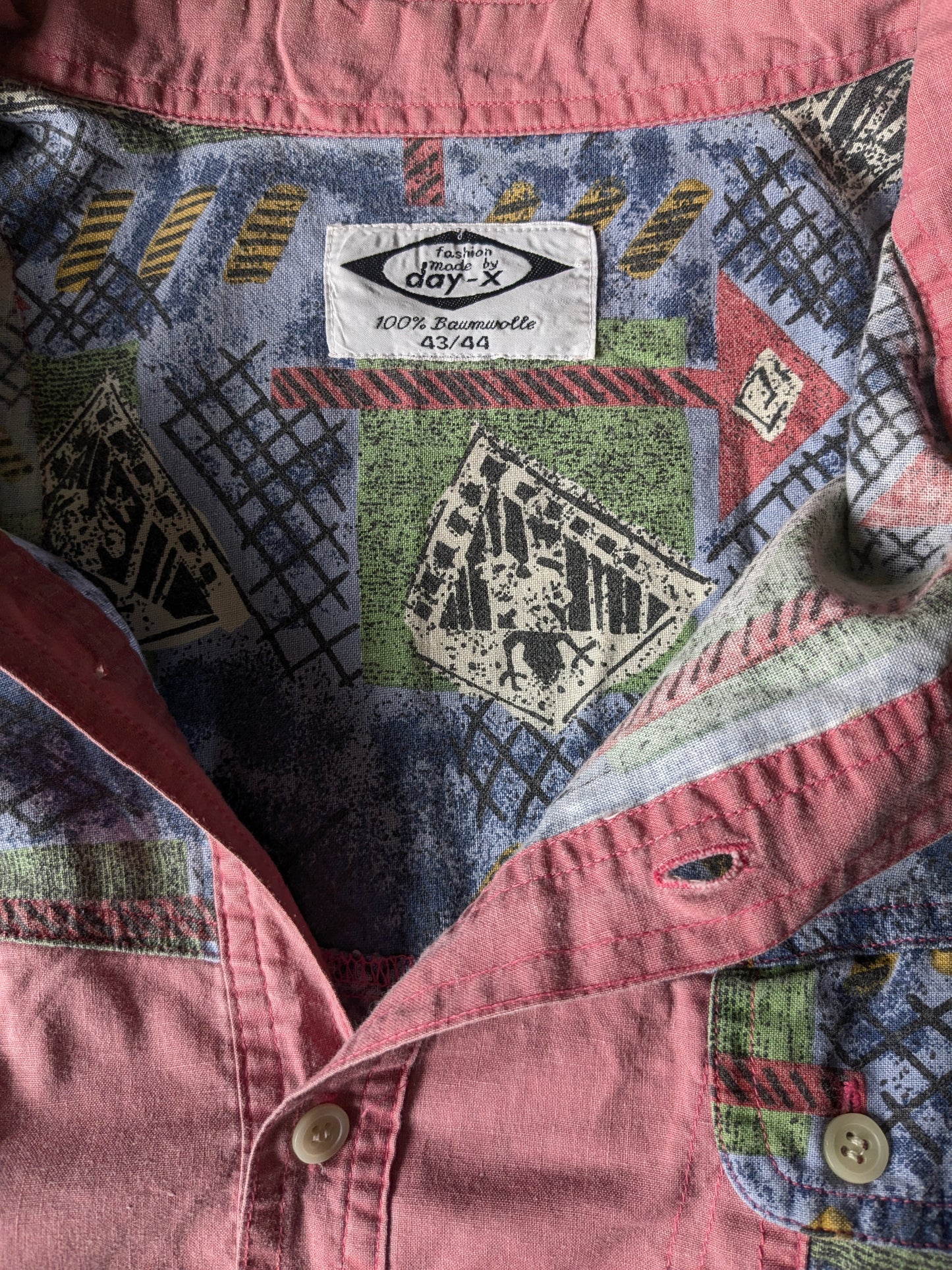 Vintage Day - X overhemd korte mouw. Roze met gekleurde 80's / 90's print. Maat XXL