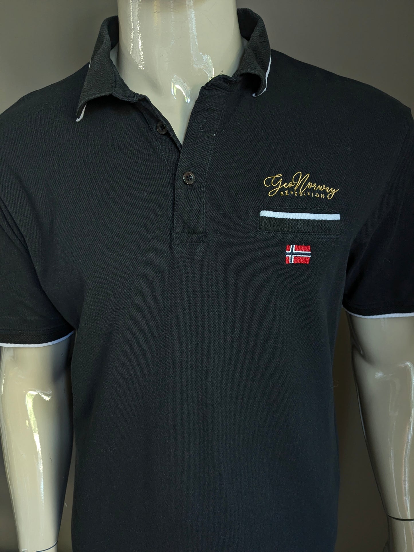 Geonorway Polo. Dark blue. Size XL.